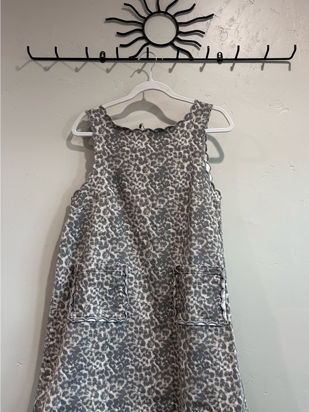 Leopard Print Sleeveless Mini Dress with Patch Pockets